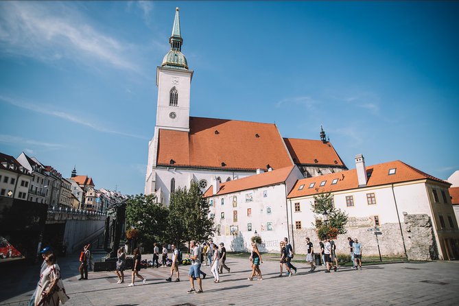 2 Hour Sightseeing Tour of Bratislava - Should you book this Bratislava Old Town tour?