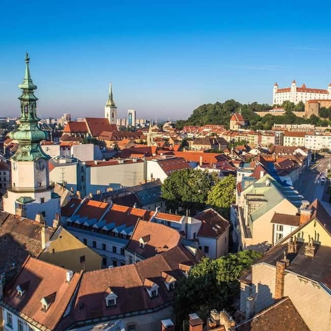 Bratislava: 1-Hour Small Group Walking Tour - Price, Timing, and Value: Is $29 a Good Deal for 1 Hour?