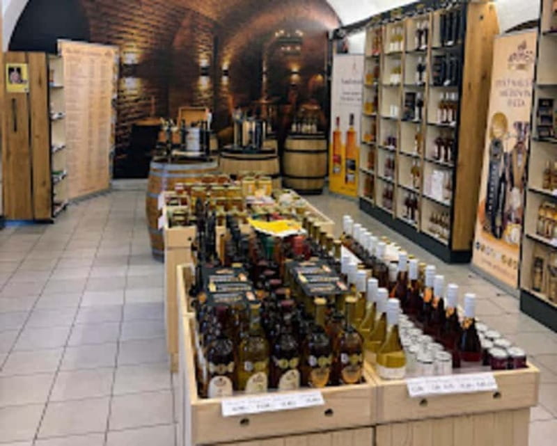 Bratislava: 30 Minute Mead and Honey Tasting Experience - Key points that make this honey and mead tasting worth your time