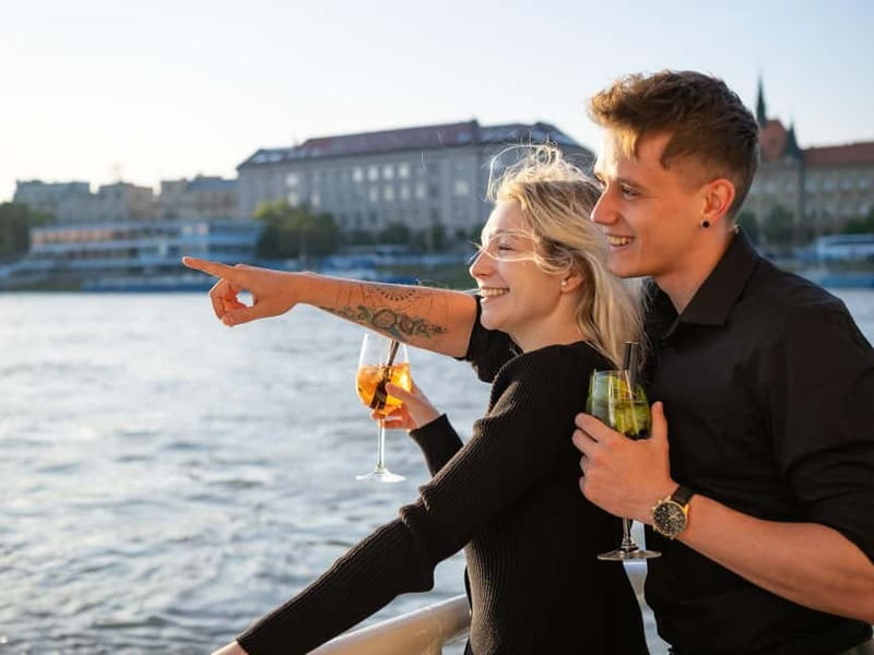 Bratislava: Brunch & Cruise on Danube - The 3-Hour Experience Format, and Why Timing Matters