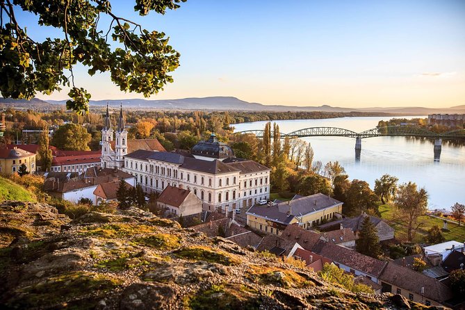 Bratislava-Budapest One-Way Sightseeing Transfer - Szentendre: Baroque Old Town Charm and Riverside Atmosphere
