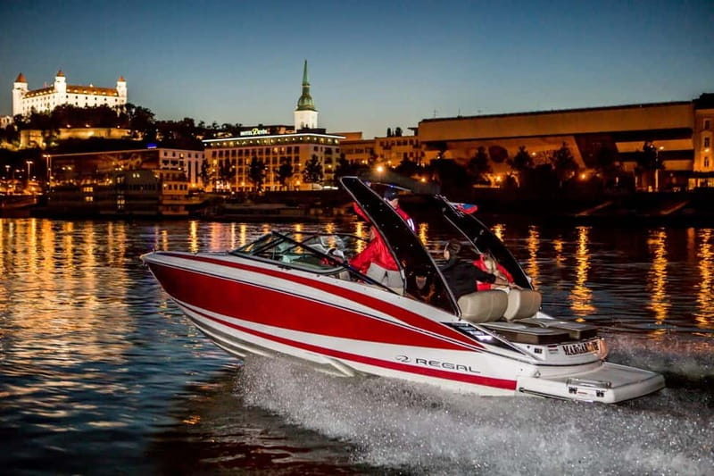 Bratislava by a Private Speedboat - What you will actually see in one fast hour