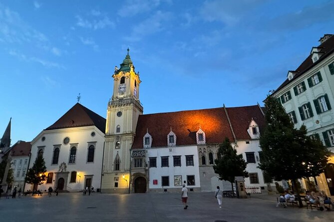 Bratislava by night - The included drink and snack: a smart ending, not an afterthought