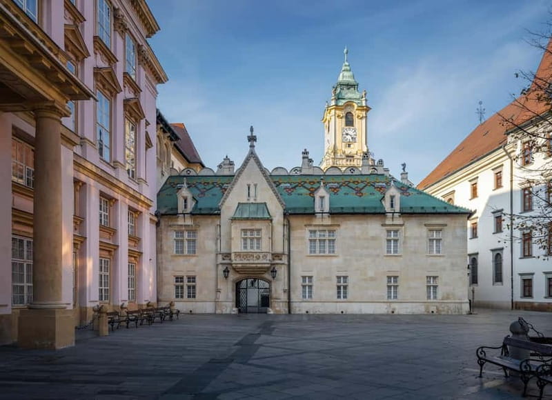 Bratislava Highlights: Old Town & Castle Walking Tour - Key highlights worth knowing before you go