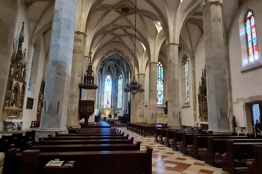 Bratislava: Old City History 2-hours Walking Tour - The oldest church, the most photographed statue, and musician stories