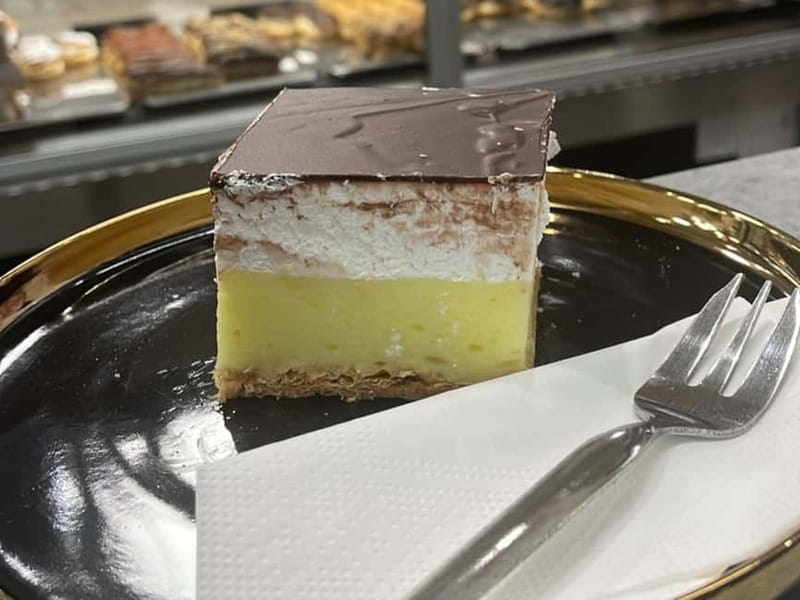 Bratislava: Old Town Cake Tasting Experience - Price and Value: Is $16 Fair for Three Cakes?