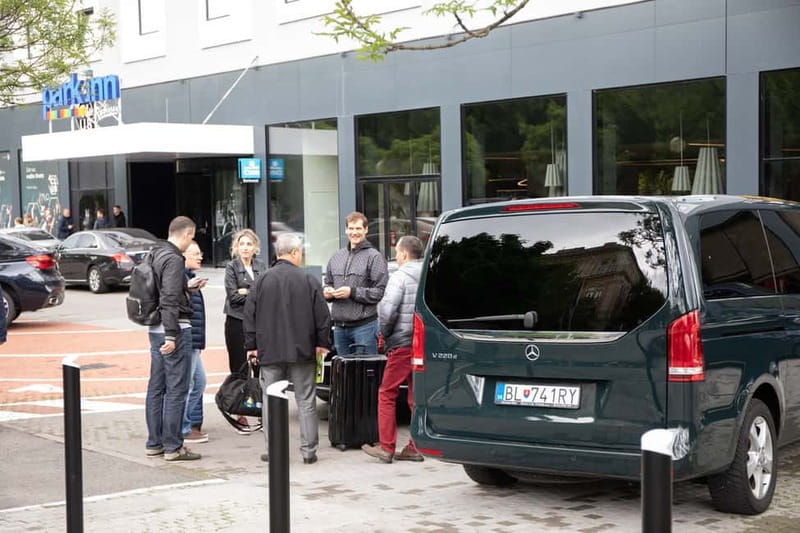 Bratislava: Private City Highlights Tour by Car - Why a 1-hour car highlights tour makes sense in Bratislava