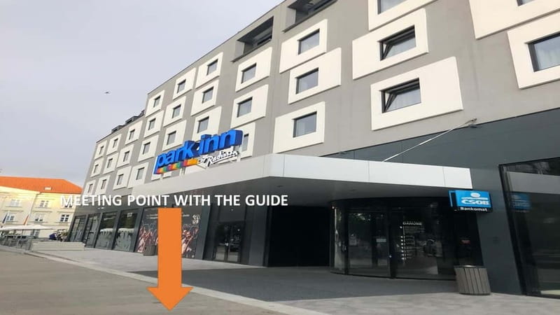 Bratislava: Private City Highlights Tour by Car - Meeting point and pickup, so you start without stress