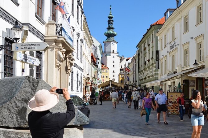 Bratislava Private Premium 3 hour Walking Tour - Old Town Highlights: St Martin’s Cathedral and Primate’s Palace