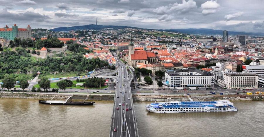 Bratislava Private Tour from Vienna - Transfer along the Danube: how the ride shapes the day