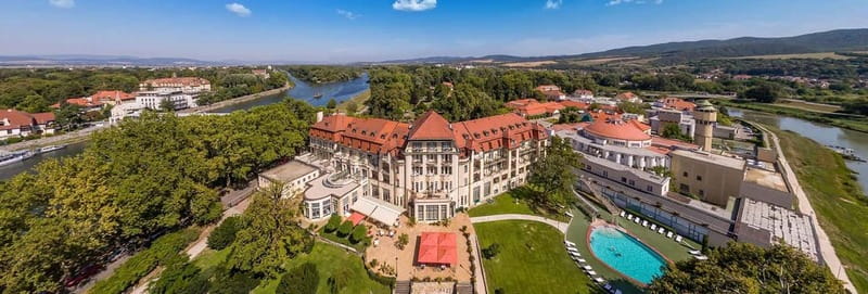 Bratislava/Slovakia: Trencin Castle, Piestany Spa, Monastery - Practical tips so your day goes smoothly