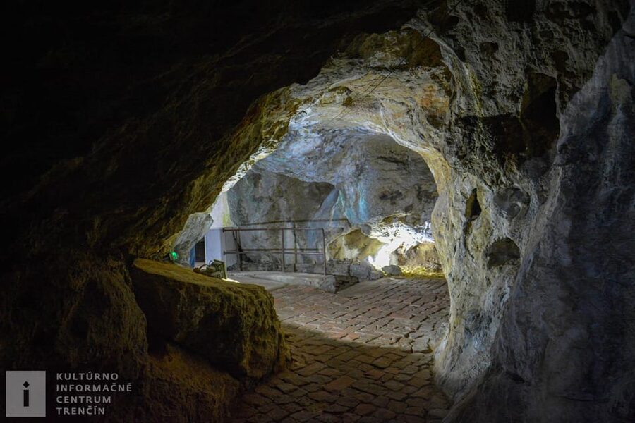 Bratislava/Slovakia: Trencin Castle, Piestany Spa, Monastery - Piešťany Spa Island: evening calm, colonnade views, and hot mineral water
