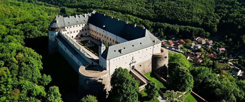 Carpathian Wine tasting tour + Red Stone Castle (Bratislava) - Getting oriented with small towns before the tastings