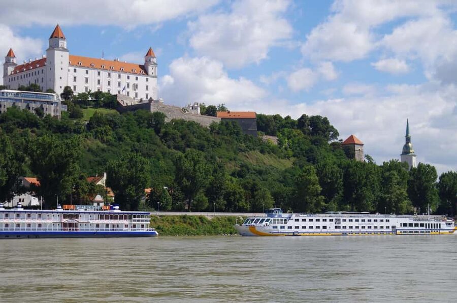 Castles, Čičmany & Bratislava - How to plan your comfort, timing, and pacing