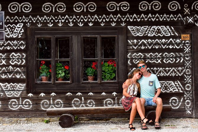 From Bratislava: Čičmany, Bojnice Palace & High Tatras Day Tour - Choosing between easy hiking and lakeside lounging