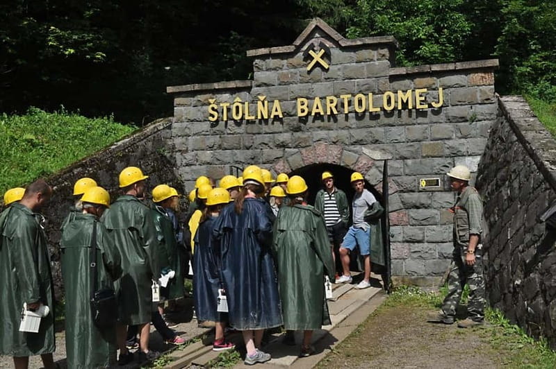 From Bratislava: UNESCO: Banská Štiavnica: Mine, Castle, Spa - How the day runs from Bratislava, and how to stay comfortable