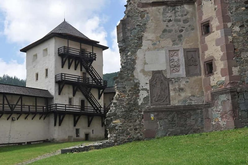 From Bratislava: UNESCO: Banská Štiavnica: Mine, Castle, Spa - Sklené Teplice and the Parenica cave spa: mineral water therapy