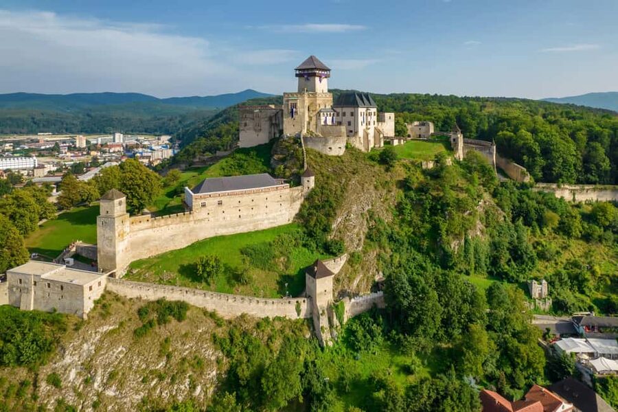 From Vienna :4 Castle Tour In Slovakia With Wine Tasting - Pezinok Wine Tasting: The Day’s Most Fun Payoff