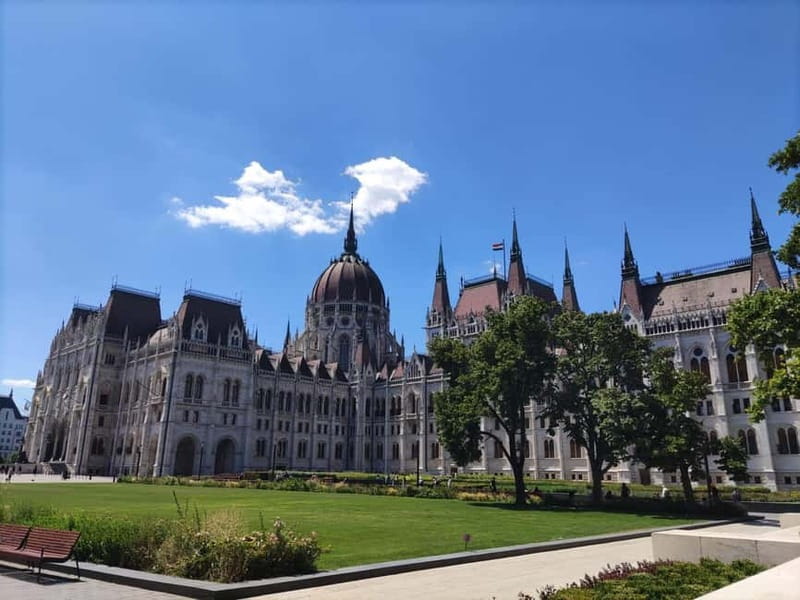 From Vienna: Bratislava and Budapest Day Tour - Crossing Toward Budapest, Where the Day Changes Tone