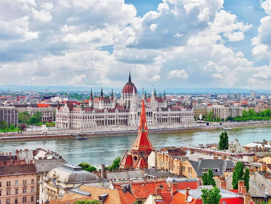From Vienna: Bratislava and Budapest Guided Day Trip - Vienna pickup to Bratislava Old Town: the day starts relaxed