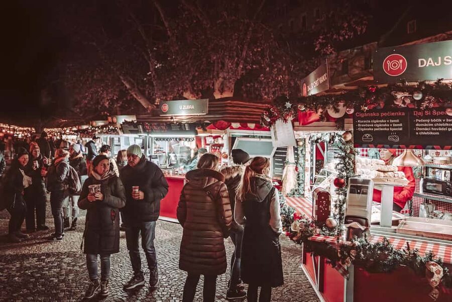 From Vienna: Bratislava Christmas Markets Guided Tour - The Vienna Pickup to Old Town Orientation Walk (and why it matters)