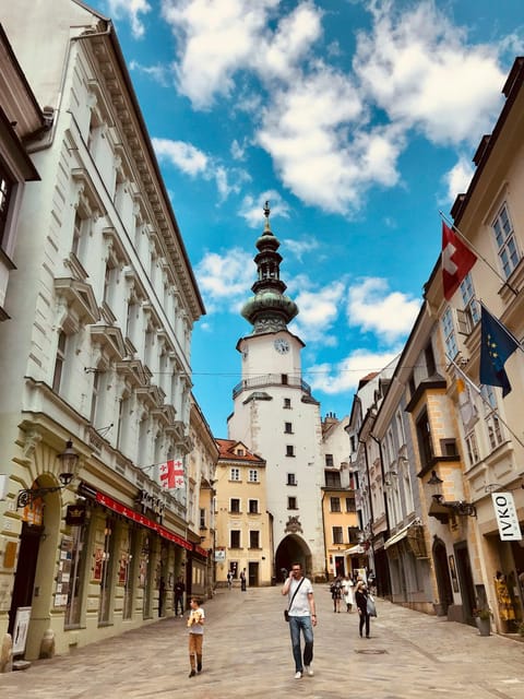 From Vienna: Bratislava with Local Guide, Castle & UFO Views - UFO Observation Deck: Panoramic Danube Views at Day’s End