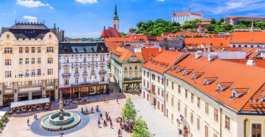 From Vienna: Roundtrip Bus to Bratislava with Walking Tour - A One-Day Bratislava Reset from Vienna
