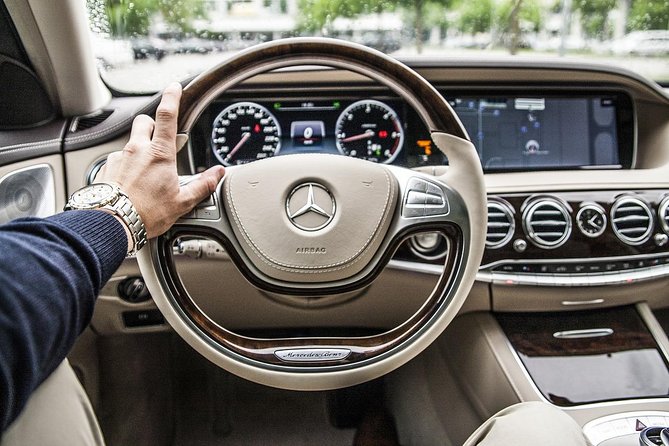 Private Transfer from Bratislava to Budapest with 2h of Sightseeing - The Comfort and Punctuality Advantage