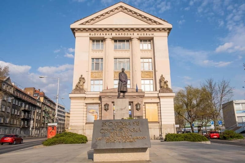 Slovak National Museum with Bratislava Castle Private Tour - Starting at Restaurant Parlament, then into the Slovak National Museum