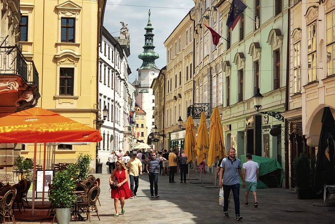 Surprise Walk of Bratislava with a Local - The Pepper Moment: A Small Detail That Changes the Whole Walk