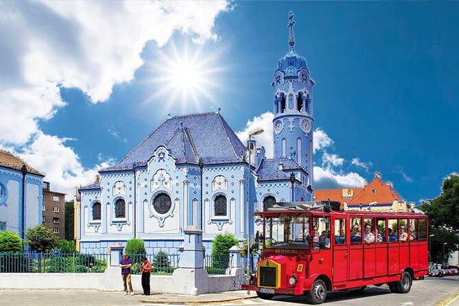 UFO&Blue Church in Bratislava by Presporacik Sightseeing Vehicle - What you’ll notice right away on this tour