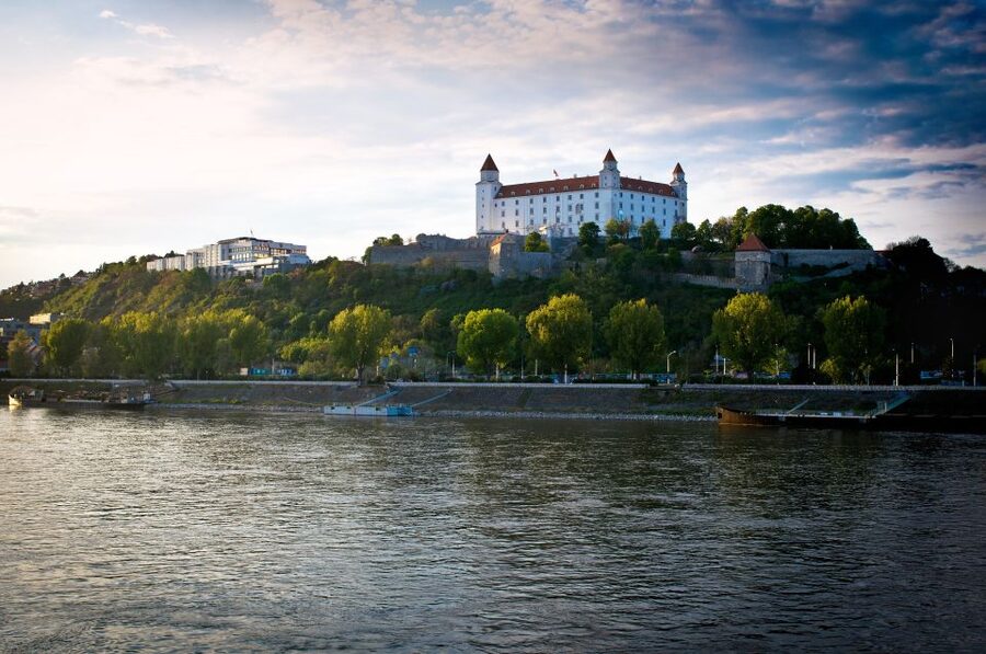 Vienna: Bratislava Day Trip with Private Guide and Transport - Old Town walking tour: from Main Square to Kapitulska street
